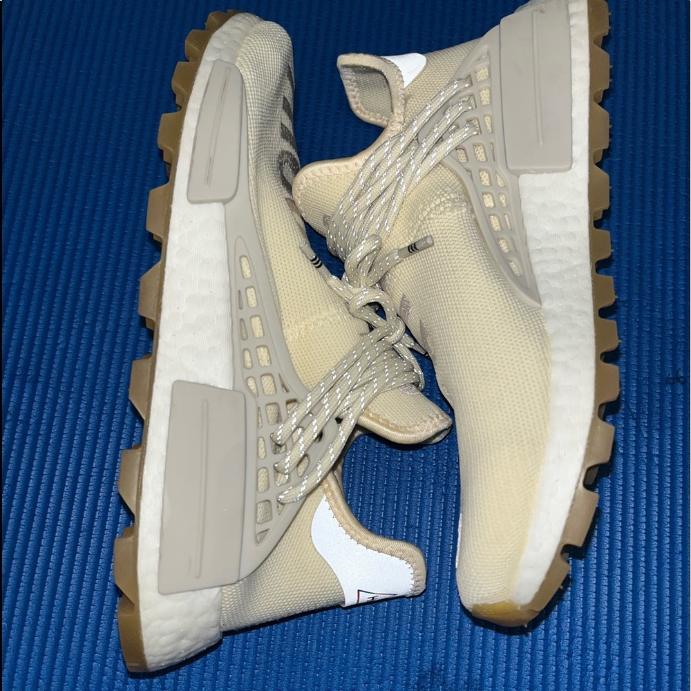 Used Human races in great condition